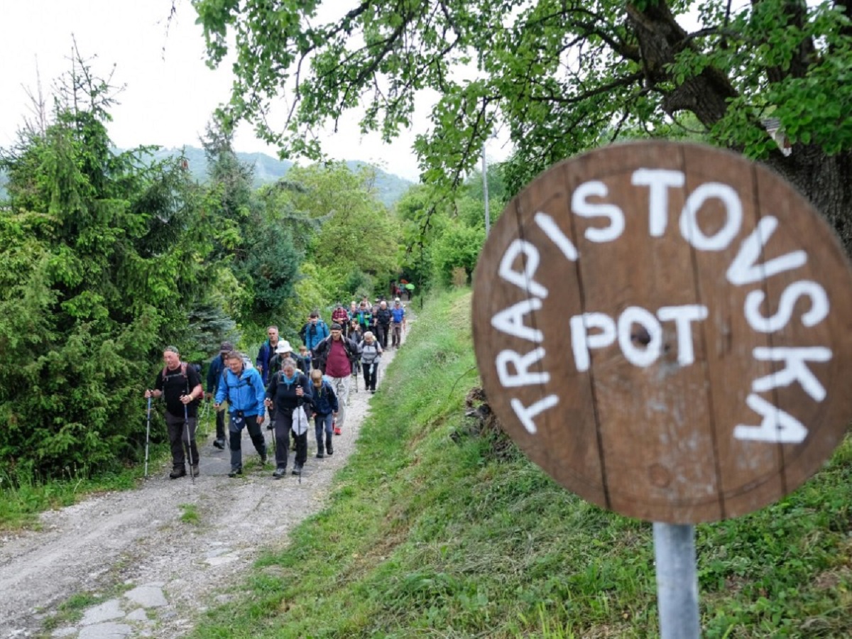 Pot trapistov.