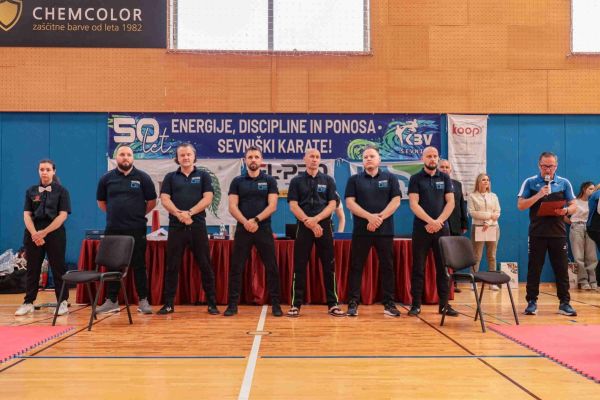 50-let-sevniskega-karateja-680040950-4522710777950994-461909327904565209-n2B04B9D3-32F5-20CD-7EC3-A8F49830BD0C.jpg