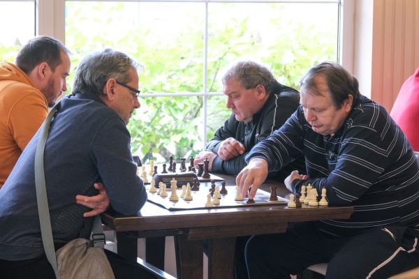 sahovski-turnir-senovo-26301F58E9-5A9E-F702-D8C1-DFE09D3A2468.jpg
