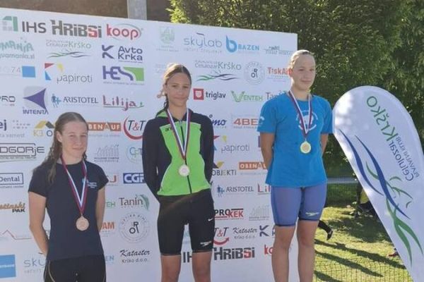 pokal-brestanica-bazen-2026-040EAB3057-B92E-9E37-F8CD-B887E3AF5534.jpg