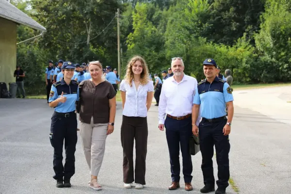 policija-kamp-06C6748C02-4B67-9797-A315-3F85B3B1A9CB.webp