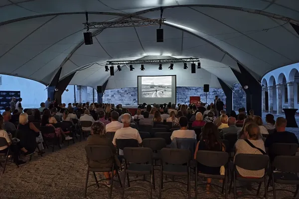 zakljucek-filmskega-festivala-brezice-042F5801C5-F279-EA9C-ABAE-00FBA28B8E61.webp