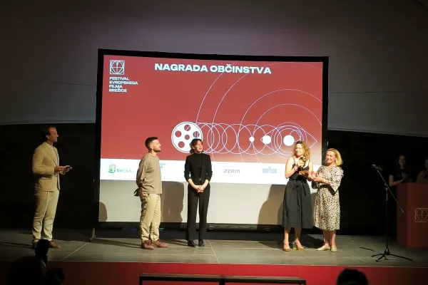 zakljucek-filmskega-festivala-brezice-05E8E7BFED-32EE-8736-D3B3-A0BD0BA8F2A4.webp