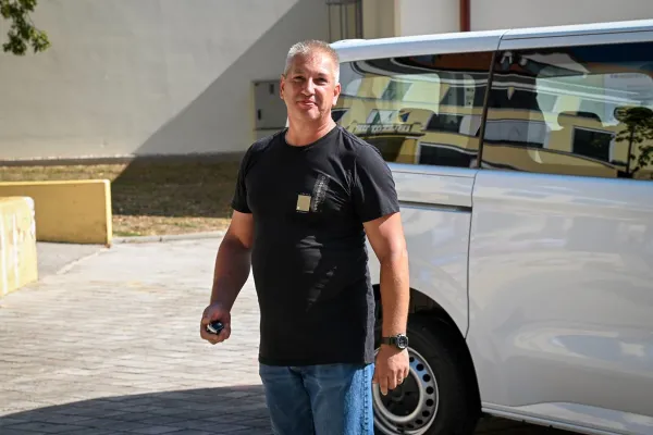 nov-kombi-senovo-6B690A3F4-7527-64E9-3696-7D52F3E4A928.webp
