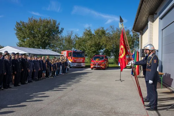 nov-gasilski-avto-veliki-podlog-01817A26FE-2445-A4D3-4B31-D433F9EAEF8D.webp