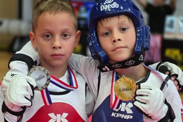 fight-club-shony-bjelovar-06640ECA8C-3393-6E60-962D-D5DD56847E0A.webp