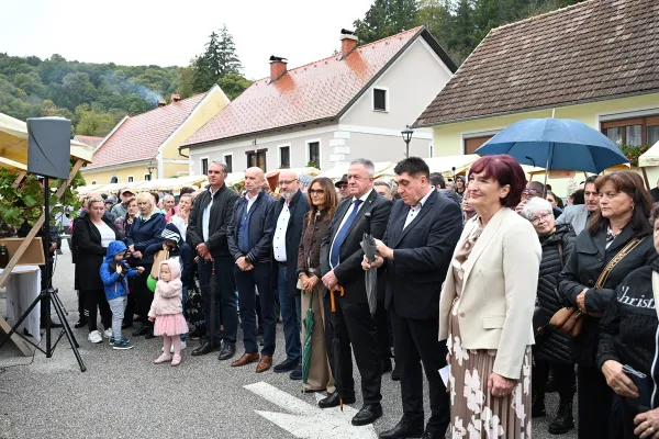 slavnostno-odprtje-15C6ED3A8-9D0D-7C18-832A-3DAE5F4F1C8F.webp