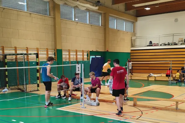 badminton-brezice-turnir-04104A6CA4-AF75-4EA6-FDE6-E0C78B175A7A.webp