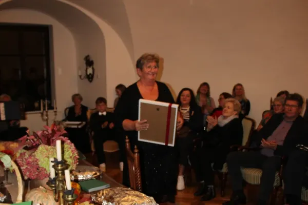 img-7550F63478B4-A840-B37F-5993-CE5949DB196A.webp