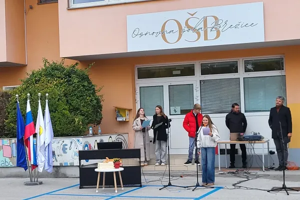 os-brezice-praznuje-132A3001A5-0F46-5B19-C3E1-B52AB1E3818D.webp