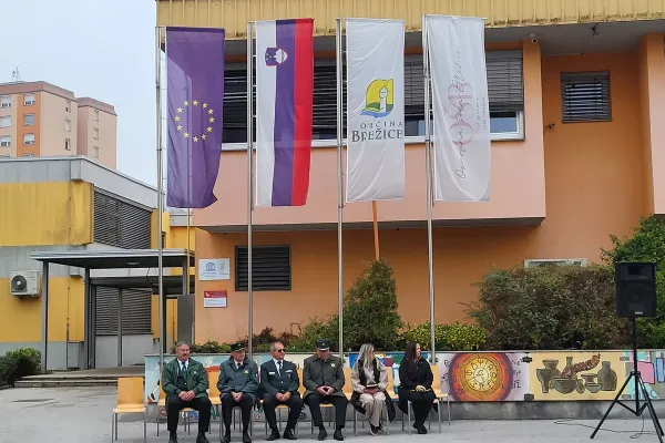 os-brezice-praznuje-216F8B0201-35D7-1309-112F-560EEAEC8ED3.webp