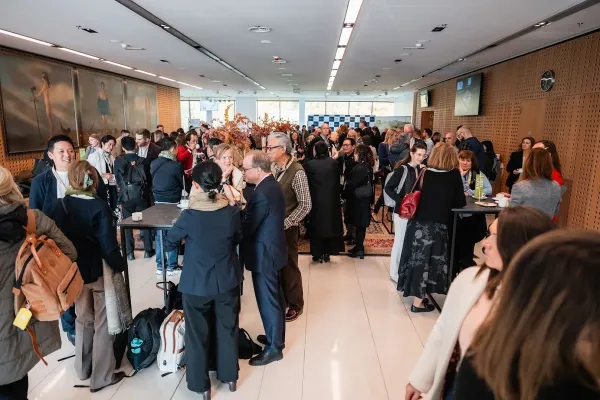 top-100-trajnostnih-zgodb-07332164BC-8E32-B9AE-2E48-44AE3C689F85.webp