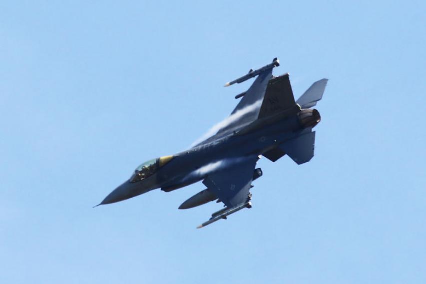 F-16, letališče Cerklje ob Krki