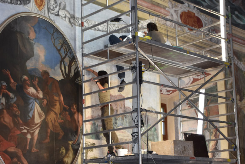 Obnova fresk v Viteški dvorani Posavskega muzeja Brežice